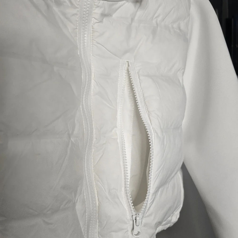 HyFve Pearl Full Zipper Active Puffer Jacket (Juniors) Size L - Picture 4 of 9